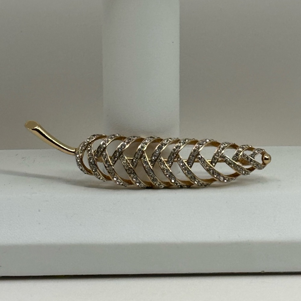 Crystal wheat ear Leaf Brooch